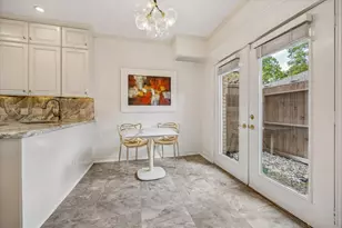 1112 Nantucket Dr, Houston, TX 77057 - Photo 10