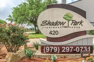 420 Garland Dr, Lake Jackson, TX 77566 - Photo 1