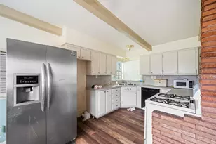 691 Cedar Street S, Matagorda, TX 77414 - Photo 2