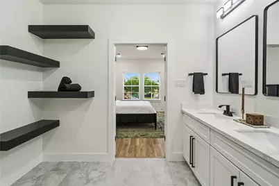 4661 Phlox Street #A, Houston, TX 77051 - Photo 6