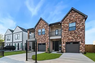 4661 Phlox St, Houston, TX 77051 - Photo 2