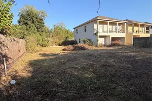 4619 Maggie St, Houston, TX 77051 - Photo 2