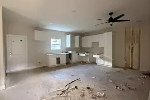 4619 Maggie St, Houston, TX 77051 - Photo 10