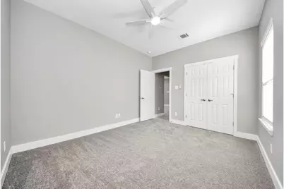 604 Miriam Street, Baytown, TX 77520 - Photo 8