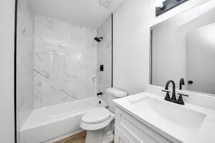 10915 Berry Tree Dr, Houston, TX 77064 - Photo 22