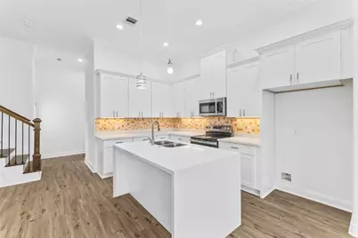 7805 Farnsworth Street #B, Houston, TX 77022 - Photo 12