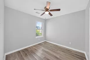 22851 Twisting Pine Dr, Spring, TX 77373 - Photo 16
