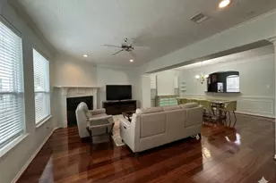 3410 Skyline Village Dr, Houston, TX 77057 - Photo 4