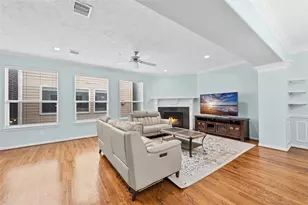3410 Skyline Village Dr, Houston, TX 77057 - Photo 12
