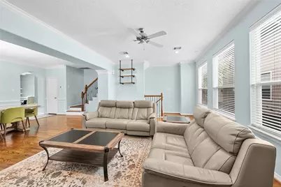 3410 Skyline Village Drive, Houston, TX 77057 - Photo 14