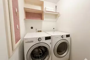 3410 Skyline Village Dr, Houston, TX 77057 - Photo 20