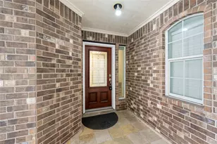 3410 Skyline Village Dr, Houston, TX 77057 - Photo 2