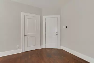 1219 W Gray Street #2, Houston, TX 77019 - Photo 4