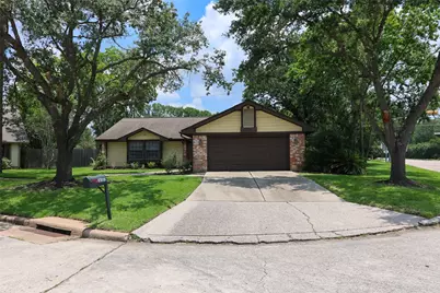 18502 Creekfield Court, Spring, TX 77379 - Photo 4