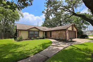 18502 Creekfield Ct, Spring, TX 77379 - Photo 2