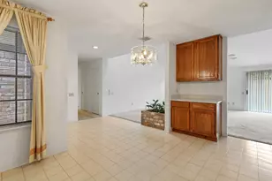 18502 Creekfield Ct, Spring, TX 77379 - Photo 10