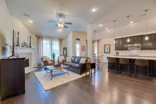 6207 Glenn Hills Ln, League City, TX 77573 - Photo 10