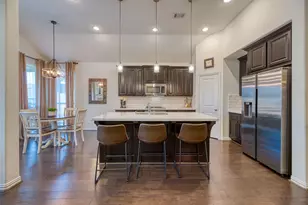 6207 Glenn Hills Ln, League City, TX 77573 - Photo 1