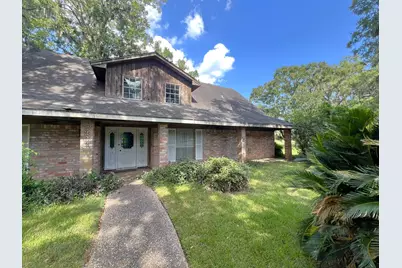 2323 Olympia Drive, West Columbia, TX 77486 - Photo 2