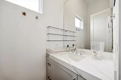 2434 Nantucket Drive #C, Houston, TX 77057 - Photo 12