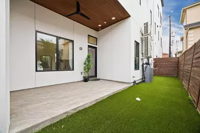 2434 Nantucket Drive #C, Houston, TX 77057 - Photo 32