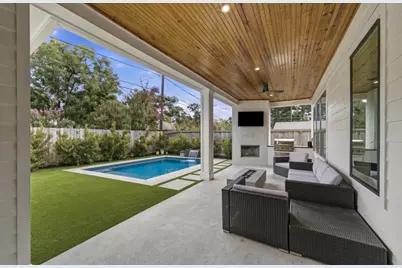 1030 Chamboard Lane, Houston, TX 77018 - Photo 4