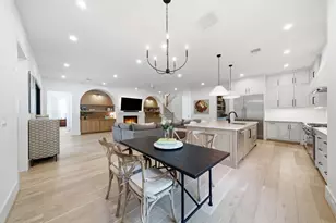 1030 Chamboard Ln, Houston, TX 77018 - Photo 12