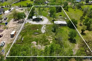 6525 Lesiker Rd, Brookside Village, TX 77581 - Photo 1