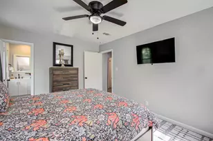 4123 Wuthering Heights Dr, Houston, TX 77045 - Photo 18