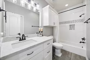 7719 Brykerwoods Dr, Houston, TX 77055 - Photo 30