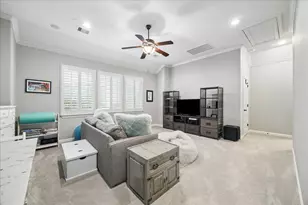 7719 Brykerwoods Dr, Houston, TX 77055 - Photo 26