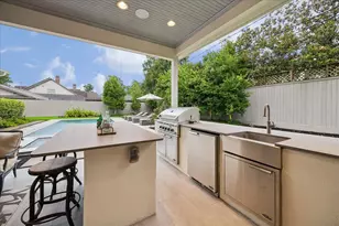 7719 Brykerwoods Dr, Houston, TX 77055 - Photo 34