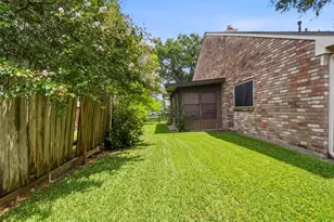 2316 Francis Dr, Pearland, TX 77581 - Photo 14