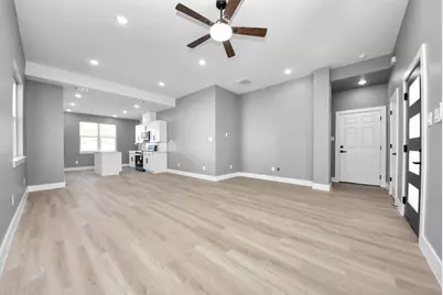 17121 Spindle Oaks Drive, Conroe, TX 77385 - Photo 4