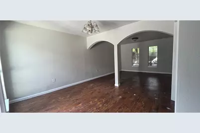 10219 S Gessner Road, Houston, TX 77071 - Photo 8