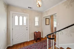 2229 Maroneal St, Houston, TX 77030 - Photo 2