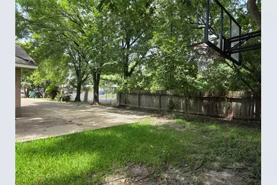 4601 Reveille Street, Houston, TX 77087 - Photo 24