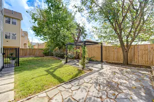 3014 Dolores Park Ln, Houston, TX 77057 - Photo 2