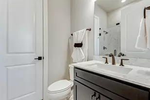 1719 Rustling Creek Dr, Missouri City, TX 77459 - Photo 36