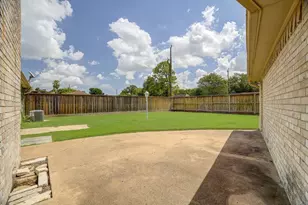 4210 Shanna Ln, Pasadena, TX 77504 - Photo 32