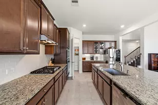 3211 Parker Dr, Pearland, TX 77584 - Photo 10
