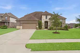 3211 Parker Dr, Pearland, TX 77584 - Photo 2