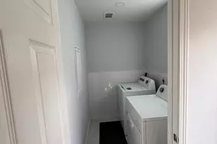 3234 Berry St, Houston, TX 77004 - Photo 12