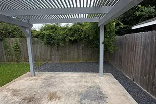 3234 Berry St, Houston, TX 77004 - Photo 30