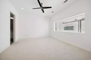 1151 W 18th St, Houston, TX 77008 - Photo 10