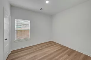 30818 Newcomb Lndg Ln, Waller, TX 77484 - Photo 30