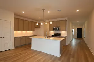 30818 Newcomb Lndg Ln, Waller, TX 77484 - Photo 2