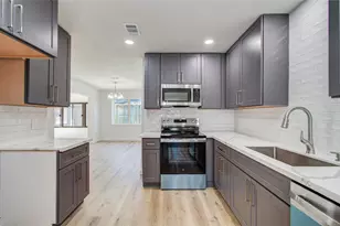 10730 Clear Cove Ln, Houston, TX 77041 - Photo 12