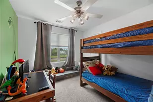 823 E 36th St, Houston, TX 77022 - Photo 18