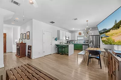 823 E 36th Street, Houston, TX 77022 - Photo 4